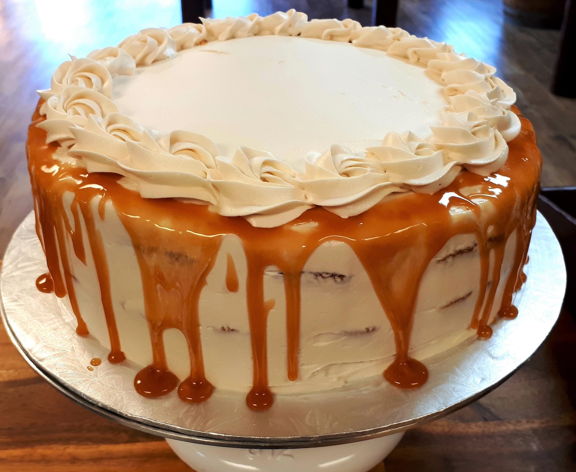 Decadent Dulce de Leche Cake