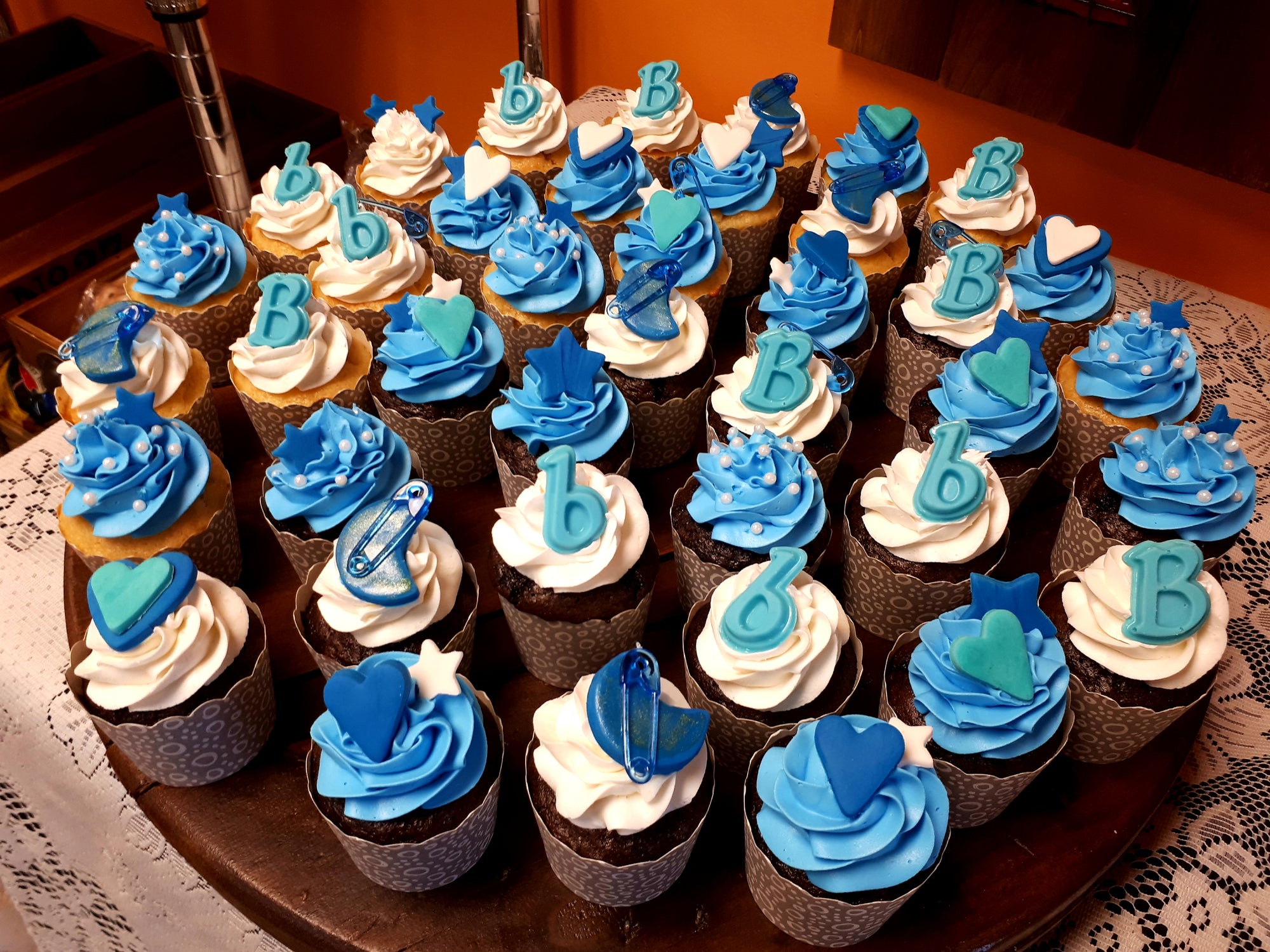 Baby Shower Cupcakes